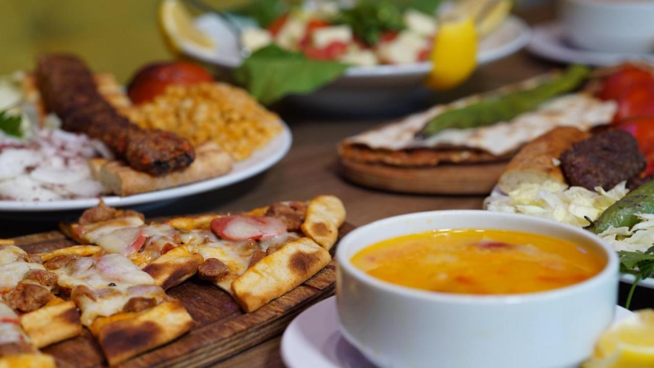 Homey Airport Hotel Arnavutkoy Екстериор снимка