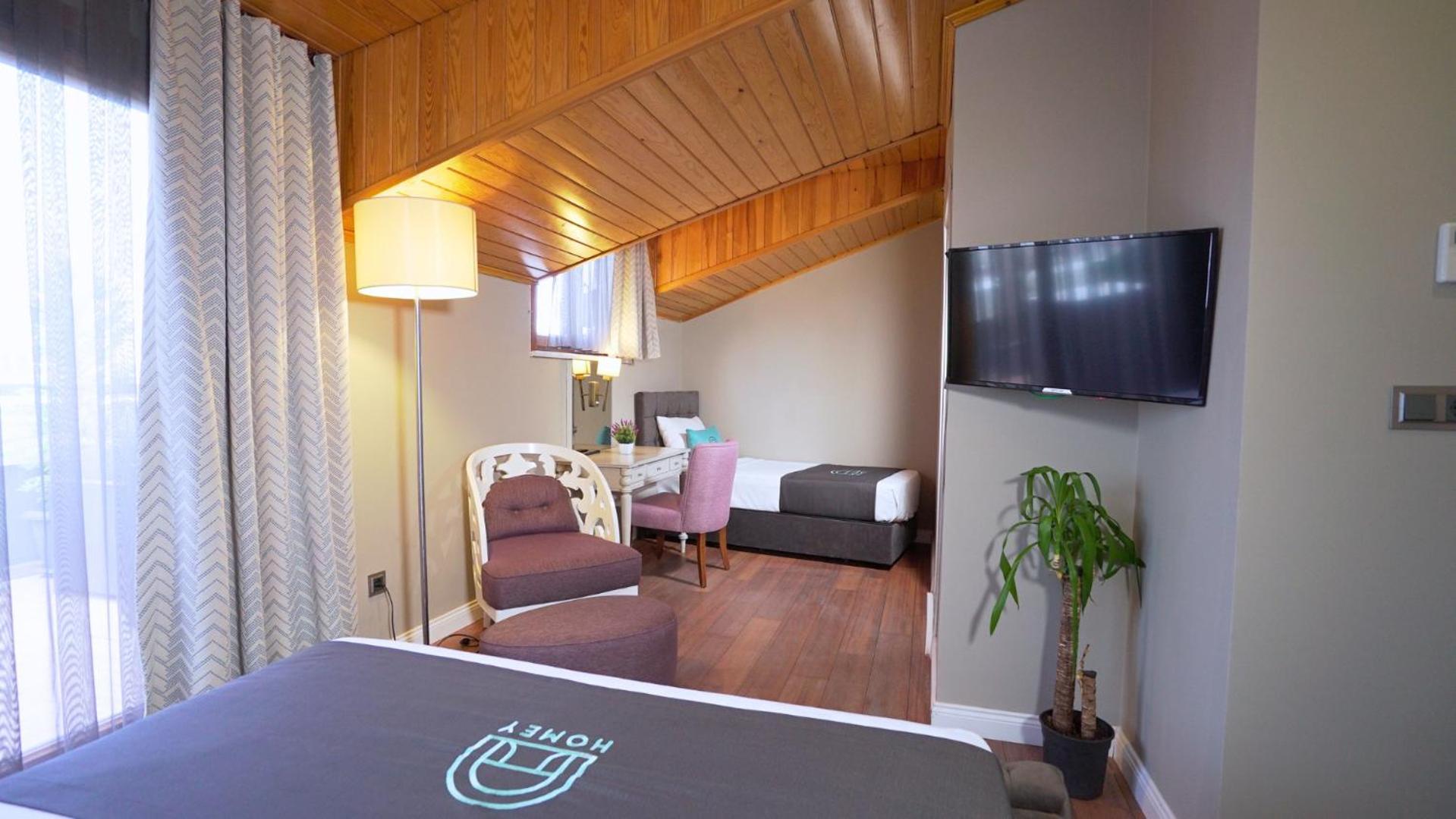 Homey Airport Hotel Arnavutkoy Екстериор снимка
