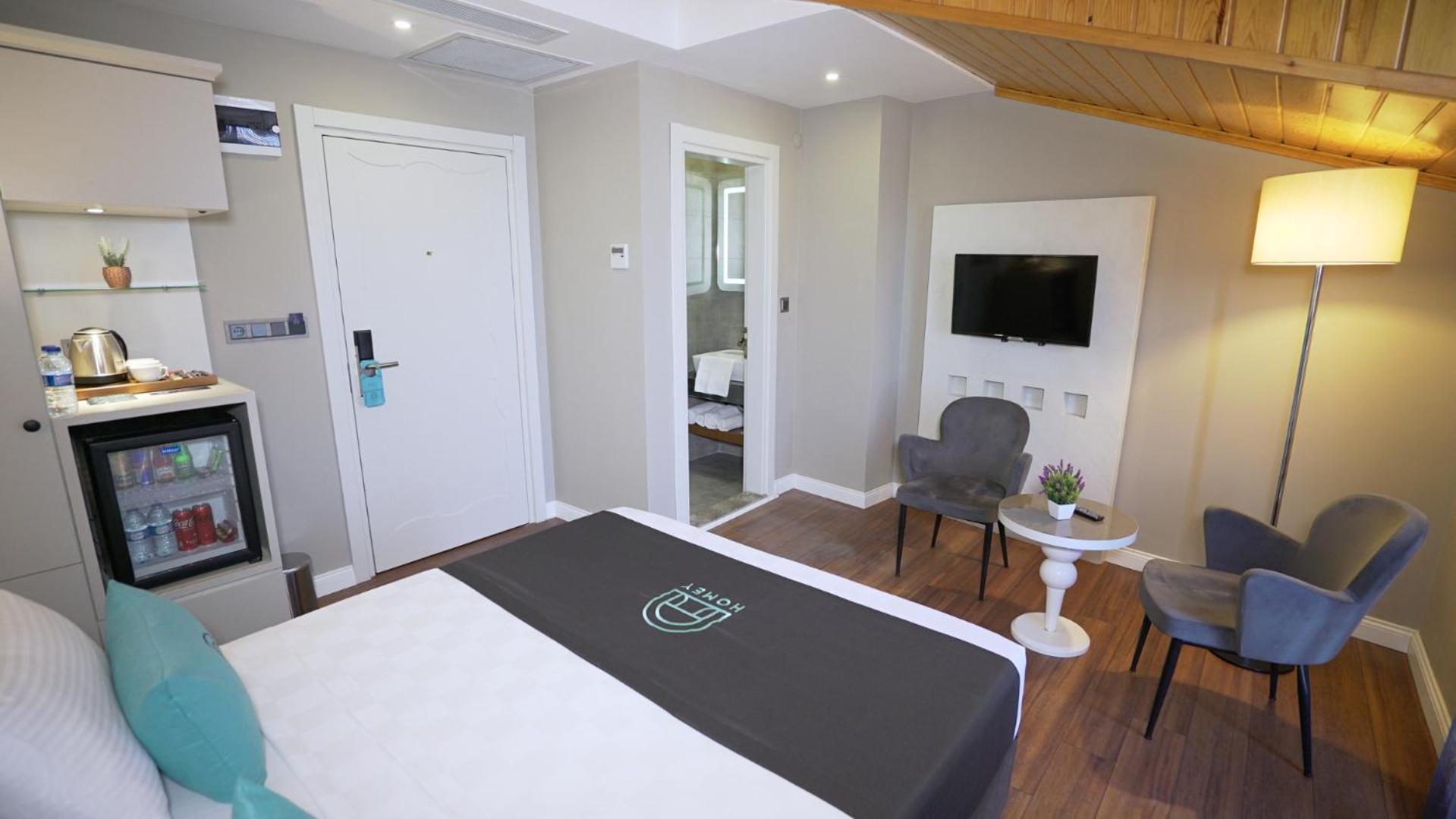 Homey Airport Hotel Arnavutkoy Екстериор снимка