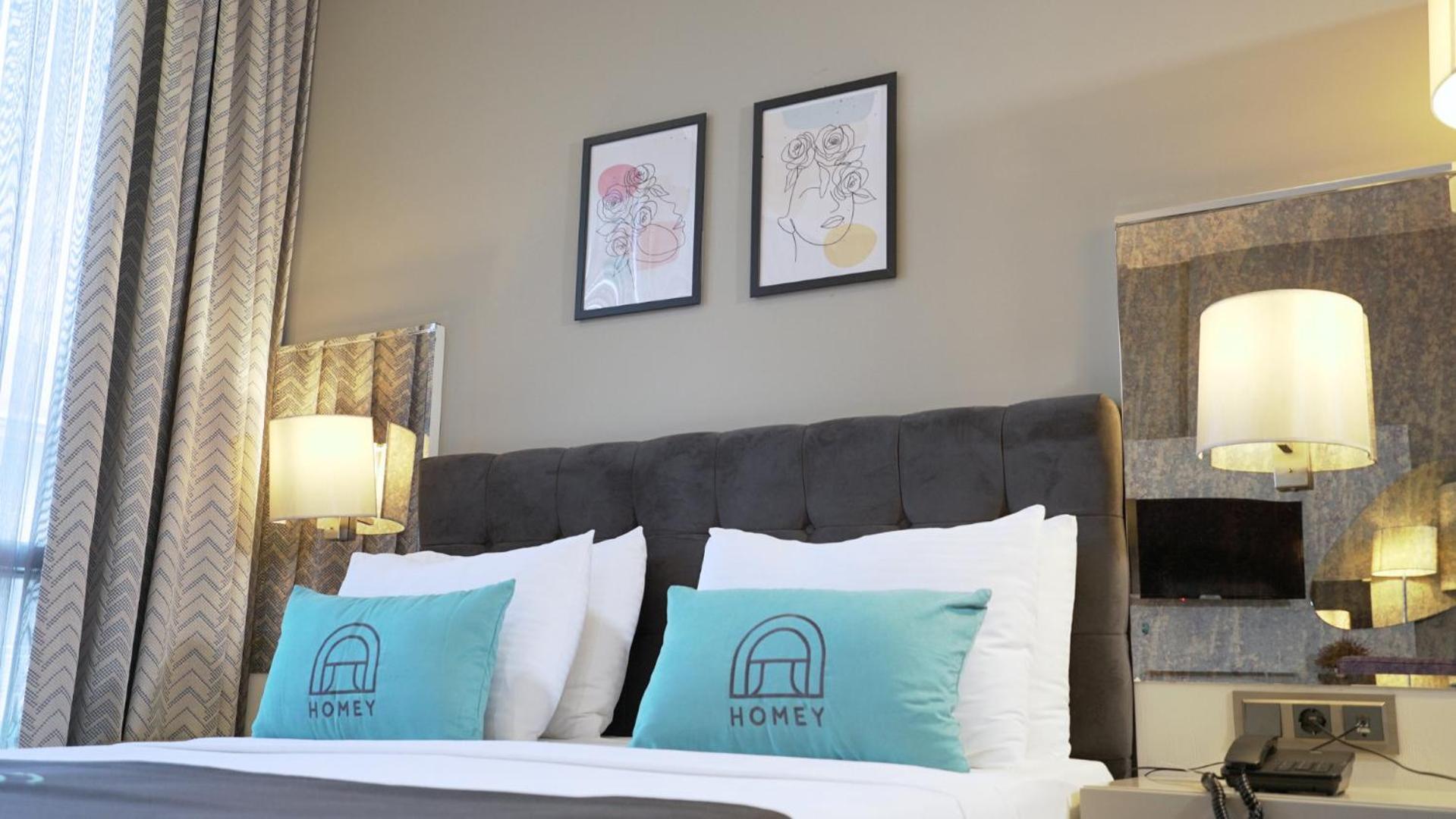Homey Airport Hotel Arnavutkoy Екстериор снимка