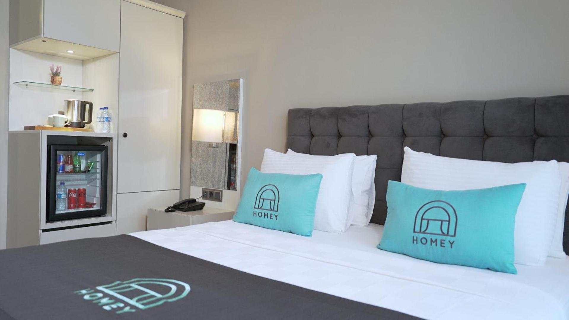 Homey Airport Hotel Arnavutkoy Екстериор снимка